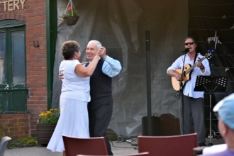 oak tree farm |midsummer music gallery image 1